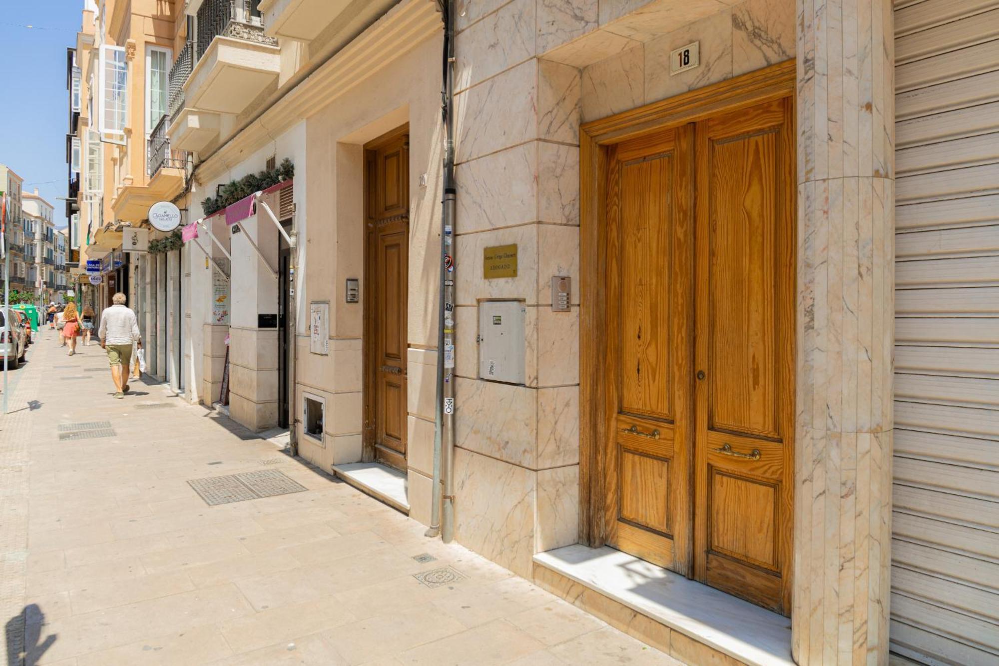 C103 - Sunny Terrace, Old Town Views Apartment Malaga Exterior photo