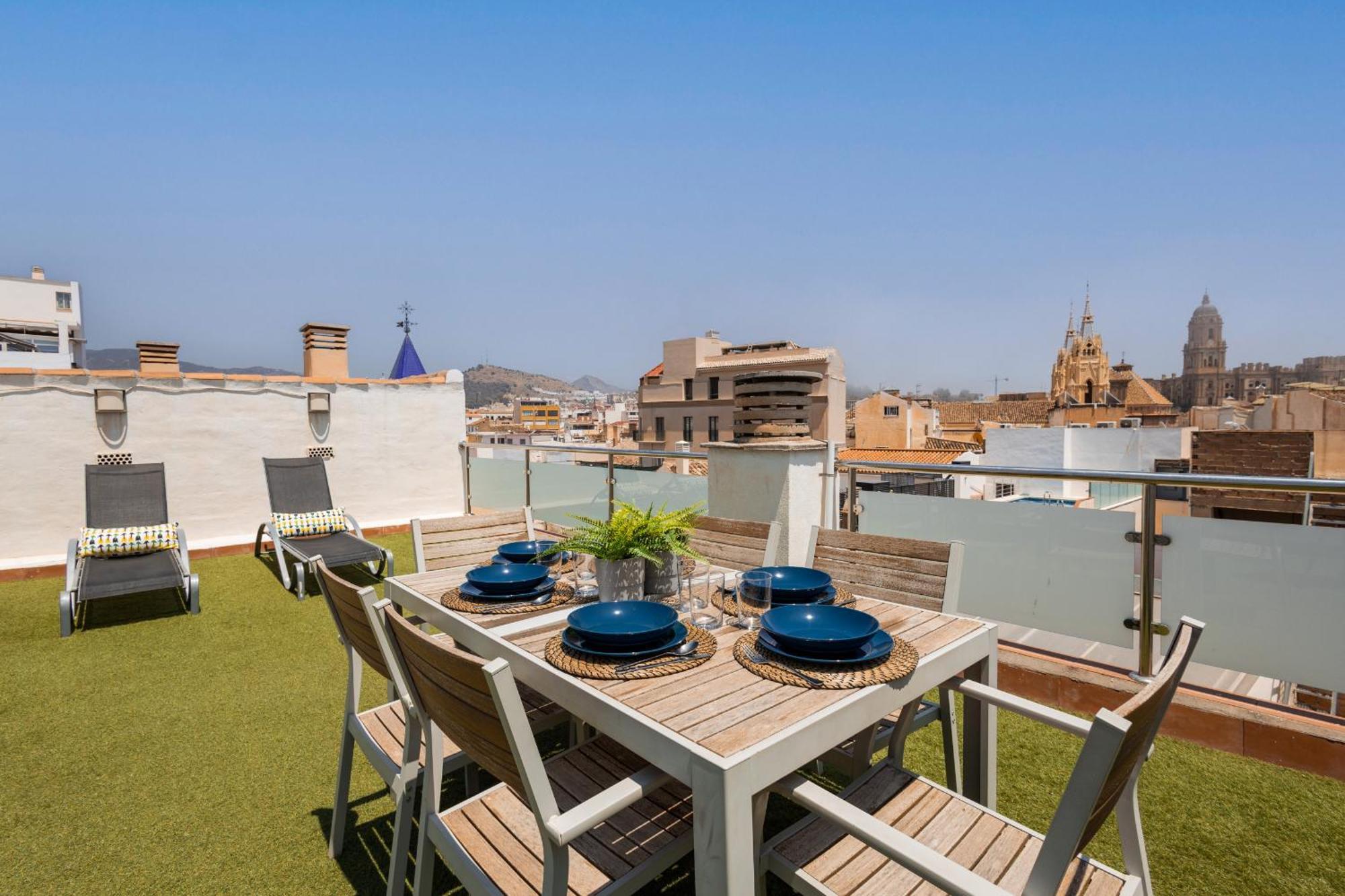 C103 - Sunny Terrace, Old Town Views Apartment Malaga Exterior photo